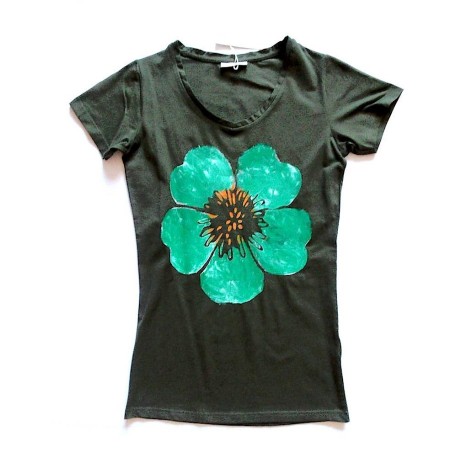 Hibiscus floral t-shirt
